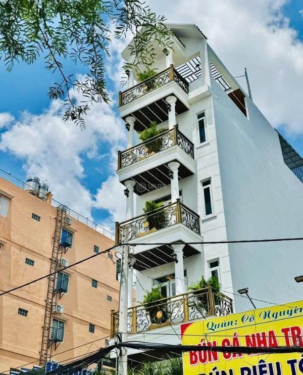 Cần bán Nhà mặt phố 60m²
