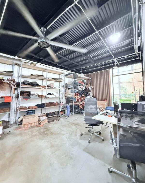 Chủ cần bán Nhà trong hẻm 90m²