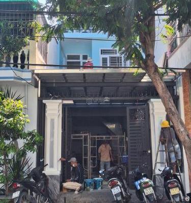 Chủ cần bán Nhà mặt phố 68m²