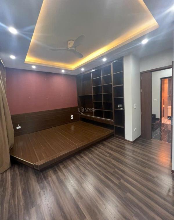 Cho thuê biệt thự mới hoàn thiện lê 🌊 đức thọ, mỹ đình. dt 201m x 3,5t, mt 11m, 45