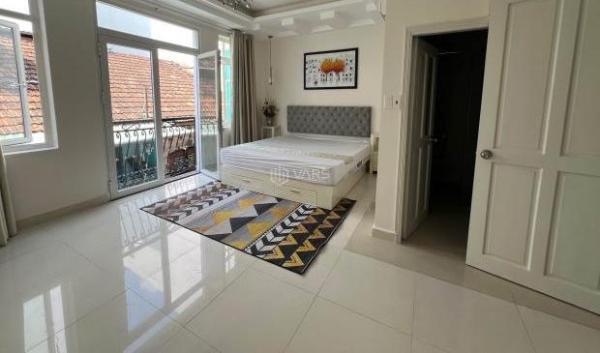 Bán Nhà mặt phố 150m²