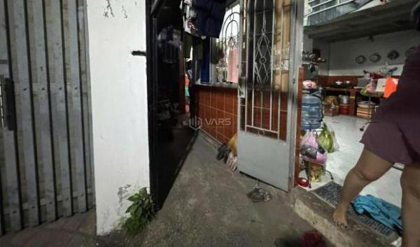 Bán Nhà trong hẻm 54m²