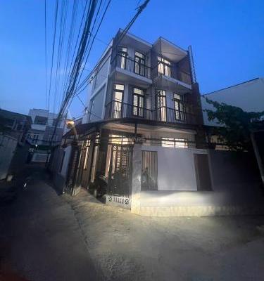 Bán Nhà mặt phố 63m²