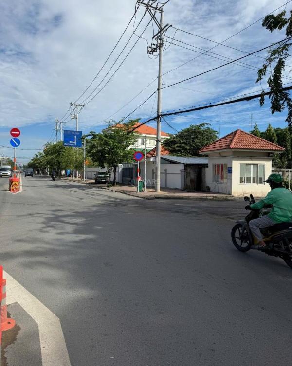 Bán đất nhà 👍 xưởng - mặt tiền đường huỳnh tấn phát - nhà bè - tphcm