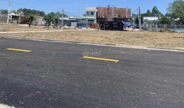 KẸT TIỀN BÁN GẤP 225M2 ĐẤT THỔ CƯ, SỔ RIÊNG NẰM NGAY KCN SÁT CHỢ, TR.HỌC, 🏚️ UBND. GIÁ 385TR