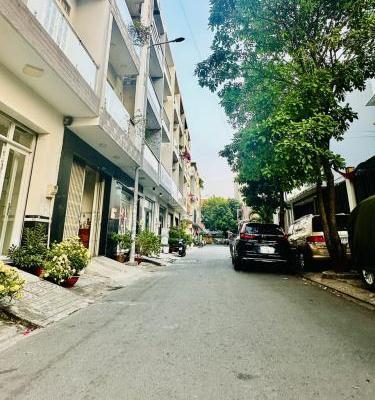 Chủ cần bán Nhà mặt phố 80m²