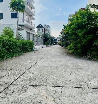 Chủ cần bán Nhà mặt phố 92m²