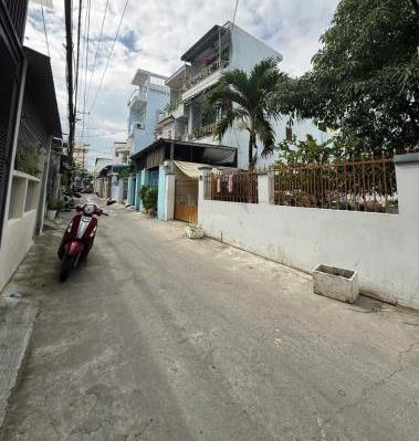 Bán Nhà mặt phố 110m²