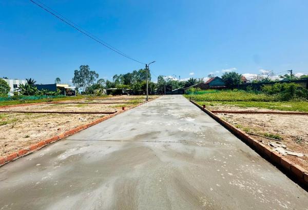 Lô đất nền 🏣 gần chợ lệ trạch - giá 1ty5 - sẵn sổ