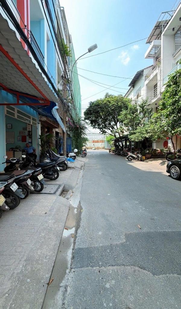 Mtkd khu 🏬 vip bàu cát - có vỉa hè, 64m2, 3 tầng, vừa ở vừa kd, 12.5 tỷ tl