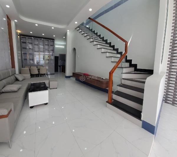 Căn nhà 🏚️ rộng rãi có giá bán dưới 3 tỷ