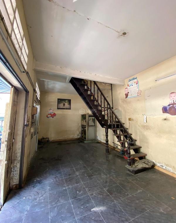 Bán Nhà mặt phố 33.6m²