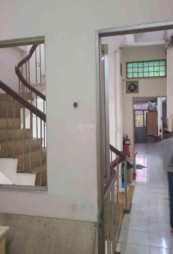 Mtkd 🏬 khu vip bàu cát, 72m2, 4x18, 4 tầng,4pn, kd đỉnh,gần chợ,công viên, 16.3 tỷ
