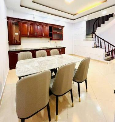 NHÀ ĐẸP PHỐ VIPP BA ĐÌNH - 🏦 NGÕ THÔNG BA GÁC - 55M2 - GIÁ TỐT