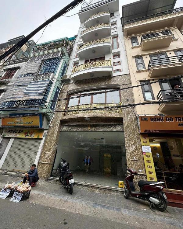 Chủ cần bán Nhà mặt phố 30m²