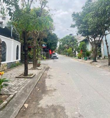 🔥 Bán Đất Tặng Nhà Cấp 4 Đường Lê 🌊 Văn Sỹ – Gần Biển Nguyễn Tất Thành – Vị Trí Kinh Doanh
