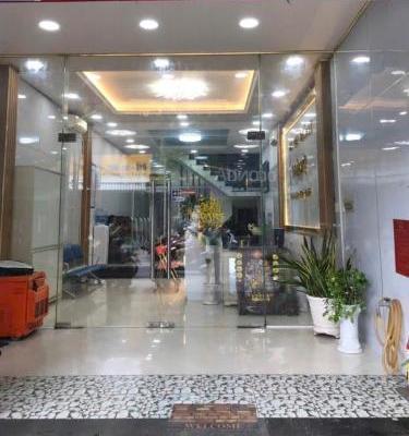 Cần bán Nhà mặt phố 121m²