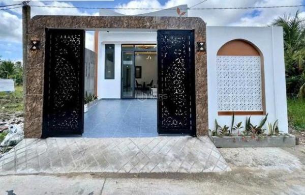 Cần bán Nhà trong hẻm 85m²