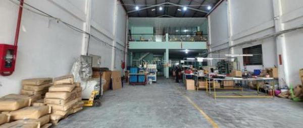 Bán Nhà xưởng, nhà kho 737m²
