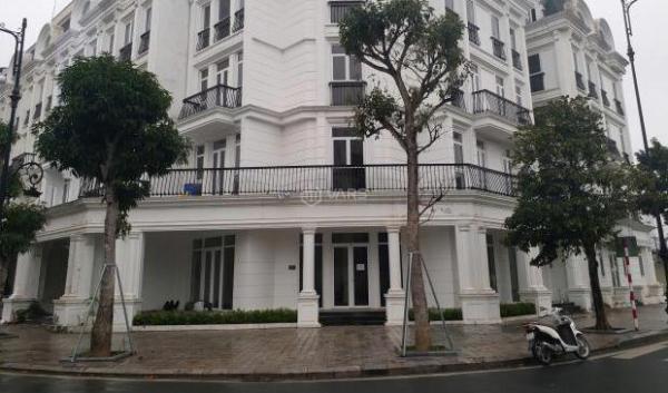 Cho thuê Biệt thự nghỉ dưỡng 240m²
