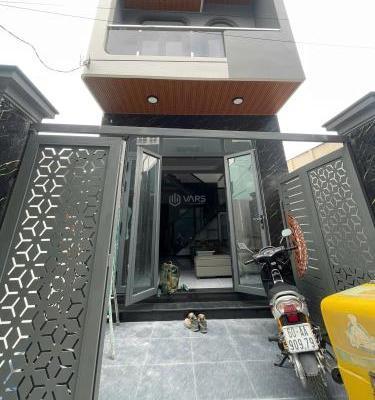 Nhà 1 lầu 1 trệt sr hoàn công 2.85 tỷ_68 m2_3 ph 🏣 ngủ