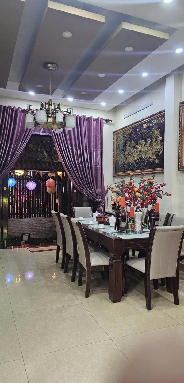 <mark style="background-color: transparent; font-weight: 400; ">Bình chánh cần tiền , bán gấp 💥 biệt thự 4 tầng, 137m2, 8 phòng ngủ-->17,2 tỷ</mark>