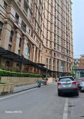 Cần bán Căn hộ chung cư 145m²