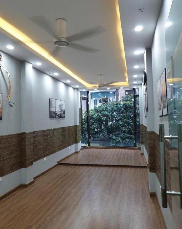 Chủ cần bán Nhà mặt phố 32m²