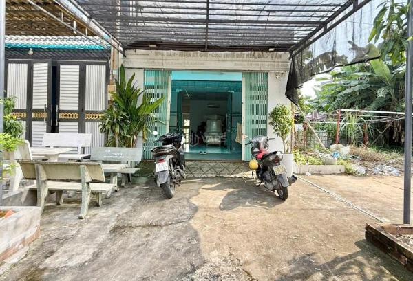 Chủ cần bán Nhà mặt phố 80m²