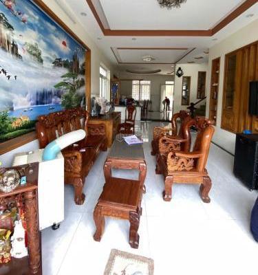 Bán Nhà mặt phố 96m²