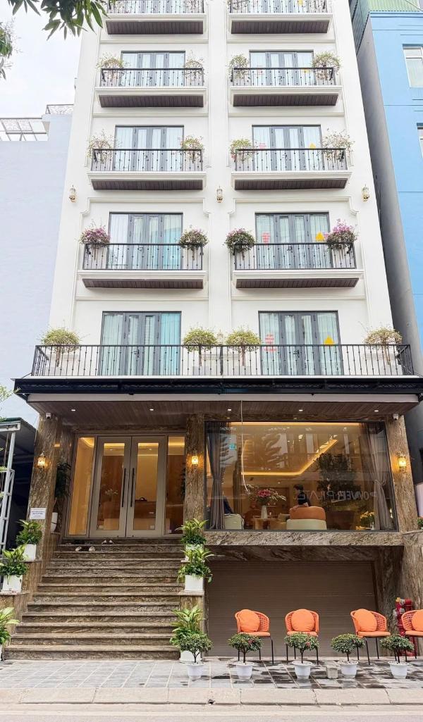 Khách sạn phố nguyễn hữu 🏡 huân 7 tầng thang máy 103 tỷ nhà đẹp gpxd pccc đủ