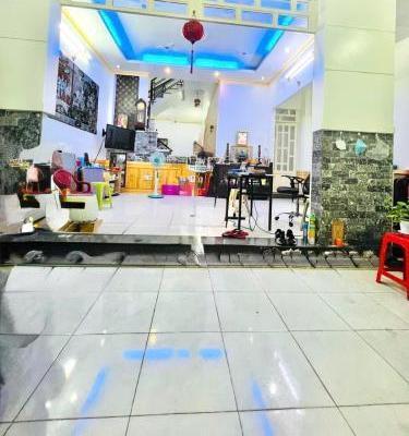 Cần bán Nhà mặt phố 90m²