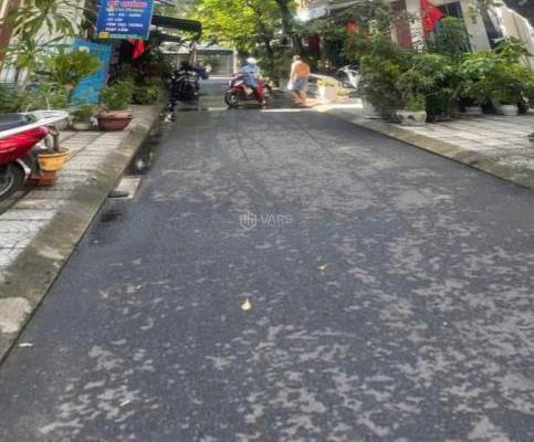 Mình cần bán gấp căn nhà c4 đường 3m75 Nại Nghĩa , Phường Sơn Trà , TP. Đà 👍 Nẵng