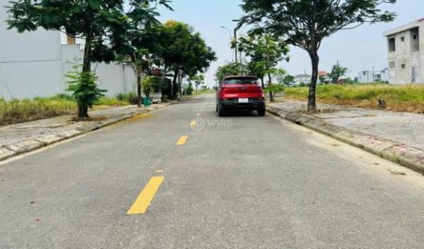 Chủ cần bán Đất nền riêng lẻ 100m²