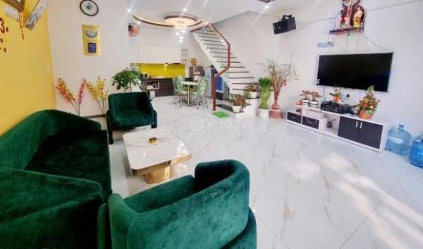 Chủ cần bán Nhà trong hẻm 61m²