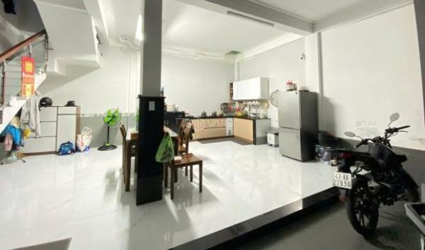 Bán Nhà trong hẻm 51m²