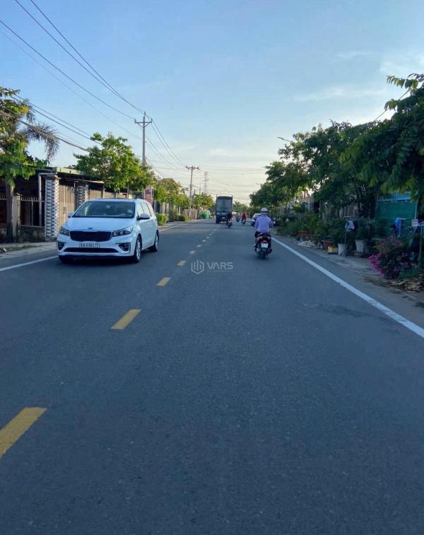 Cần bán Đất nền riêng lẻ 100m²