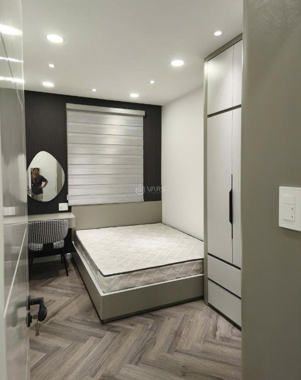 <mark style="background-color: transparent; font-weight: 400; ">Bán nhà 2 mt hxh cmt8 quận 10, 🏡 ngang 8.4m 4 tầng, hdt: 38 triệu/tháng nhỉnh 15 t</mark>