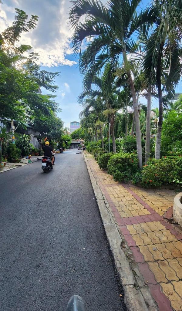 Cho thuê nhà mặt tiền đường số, p. linh 🏢 tây 100m2 gồm 3pn2wc giá 15tr/tháng