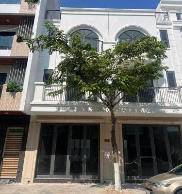 Bán Nhà mặt phố 88m²