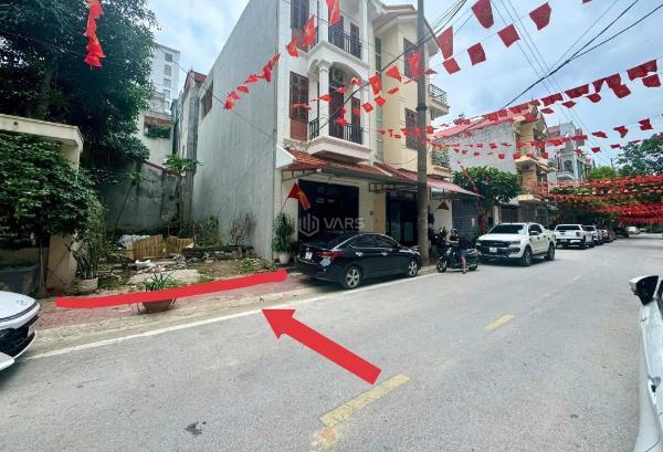 Chỉ 1.7 tỷ 76m2 full 🏠 thổ sổ hà nội gần các trường đh lớn kinh doanh dòng tiền