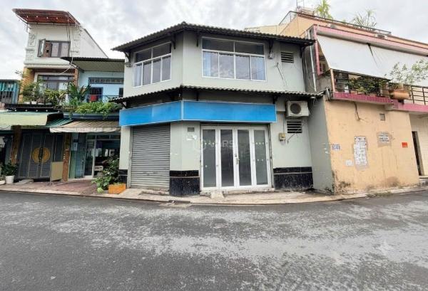 Cần tiền-->bán gấp nhà mặt tiền 🏚️ 2 tầng, lê cảnh tuân (tân phú)-->5,5 tỷ