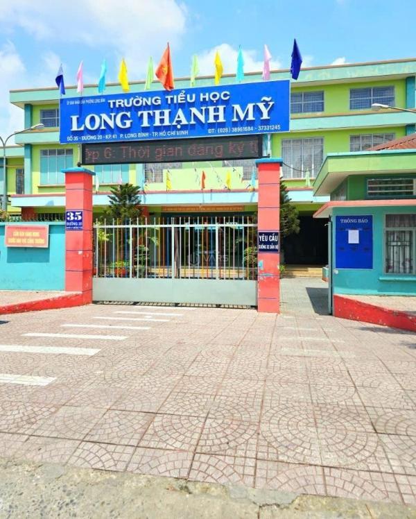 Bán nhà 🏬 mặt tiền long thạnh mỹ 114m² gần vinhomes grand park giá 7.x tỷ