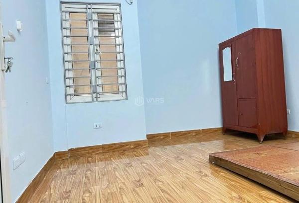 Cho thuê nhà ngõ gốc đề, minh khai, hai bà trưng, 5 ngủ - 🏚️ 12 tr