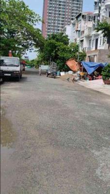 Chủ cần bán Nhà mặt phố 90m²