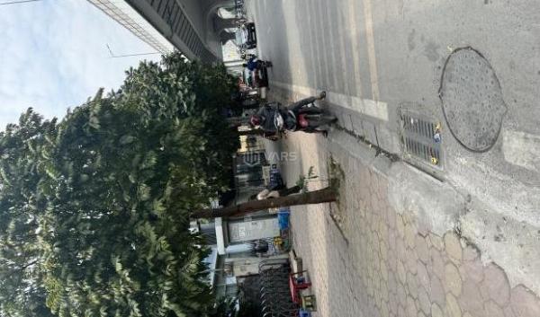Bán nhà măth phố Trường Chinh vỉ hè rộng phố 2 ☘ chiều kinh doanh đỉnh thoáng trước sau