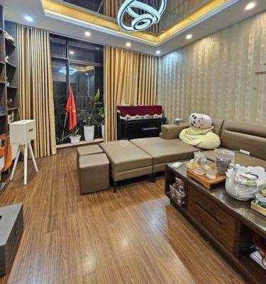 <mark style="background-color: transparent; font-weight: 400; ">Lô góc, 2 ô tô đỗ cửa, 🏡 7 tầng thang máy, 40m, Mt 4.2m, Vạn Bảo, Ba Đình, 14.89tỷ</mark>