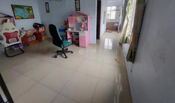 ♣ Lô 🏠 Góc kiệt 3m sau MT Núi Thành, 72m2, ngang 8.4m, nhỉnh 5 tỷ