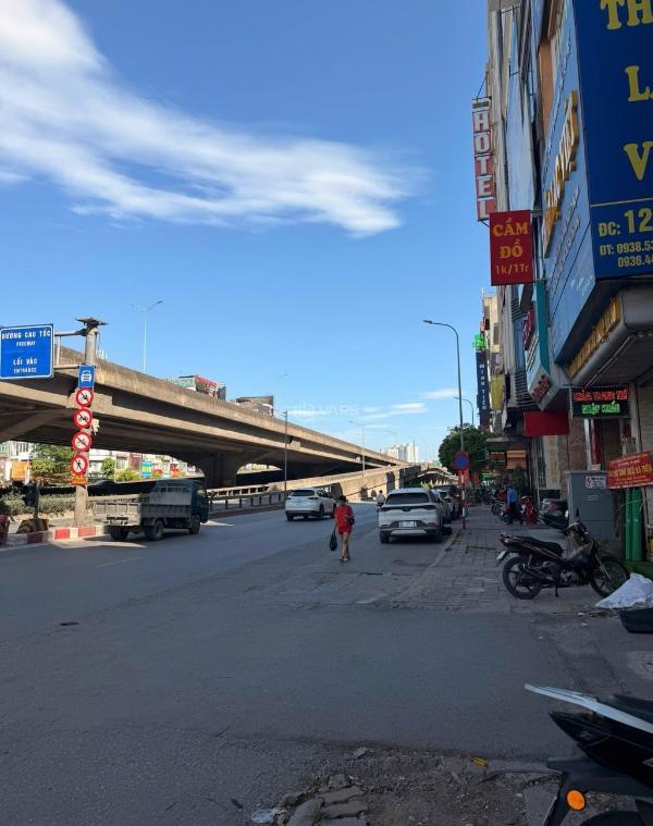 Chủ cần bán Nhà mặt phố 44m²