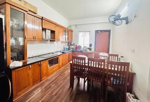 <mark style="background-color: transparent; font-weight: 400; ">84 m2 -2 ngủ- khách bếp - học viên hâu cần - 🏬 tâng cao - giá 60 tr /m2 - sổ đỏ</mark>